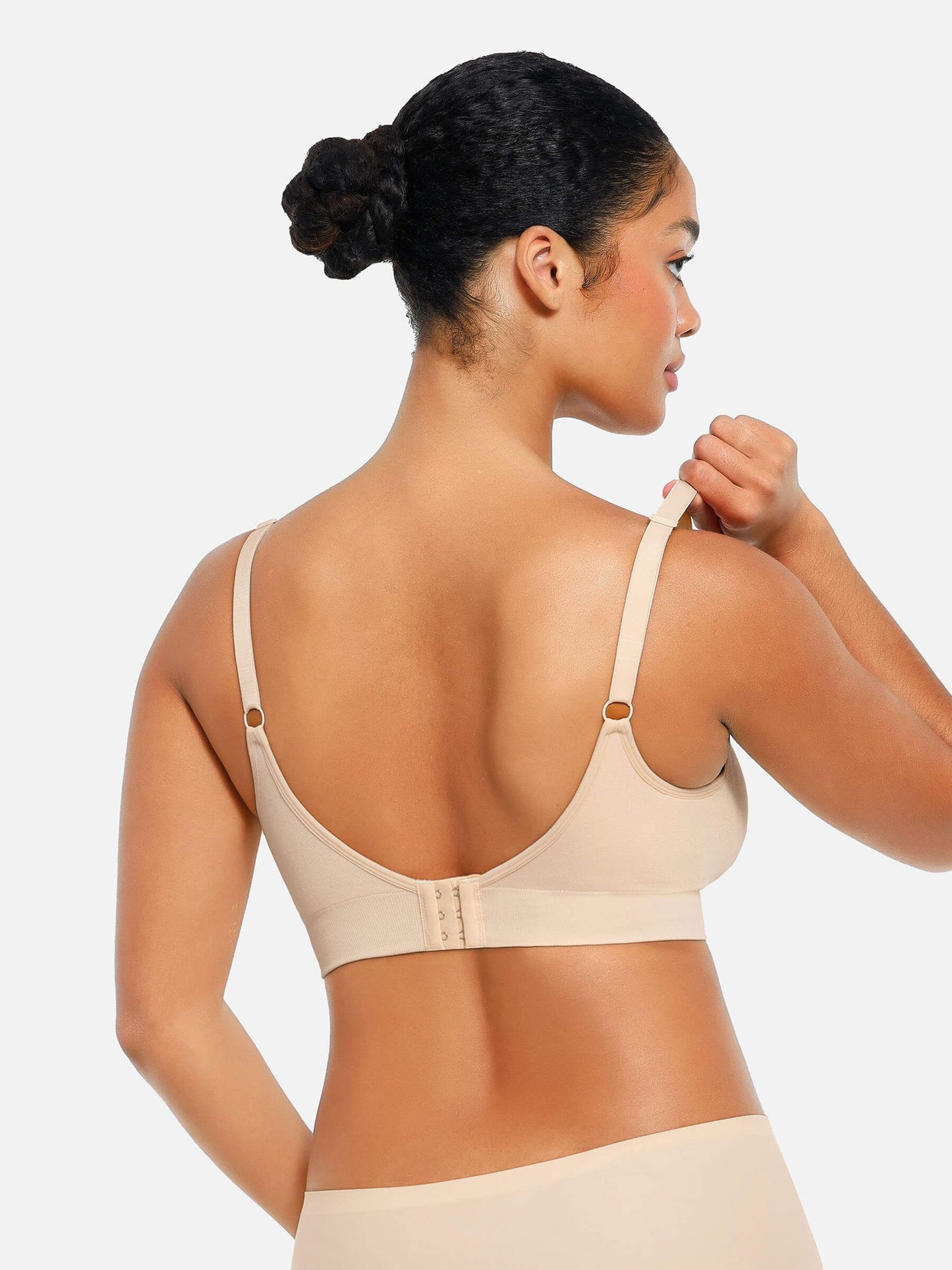 Feelingirl Seamless Everyday Bra with Built-In Soft Padding